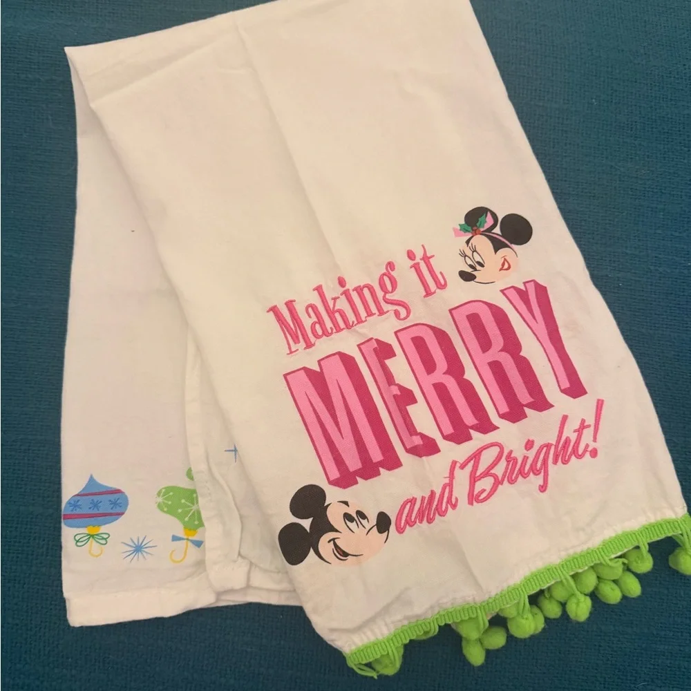 Disney Parks Retro Holiday Dish Towel - Picture 1 of 2